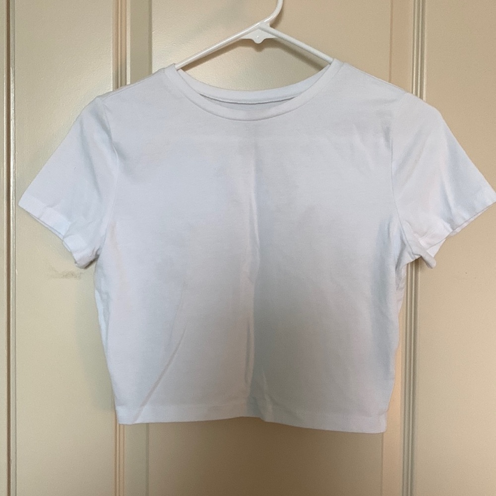 Basic White Crop Top